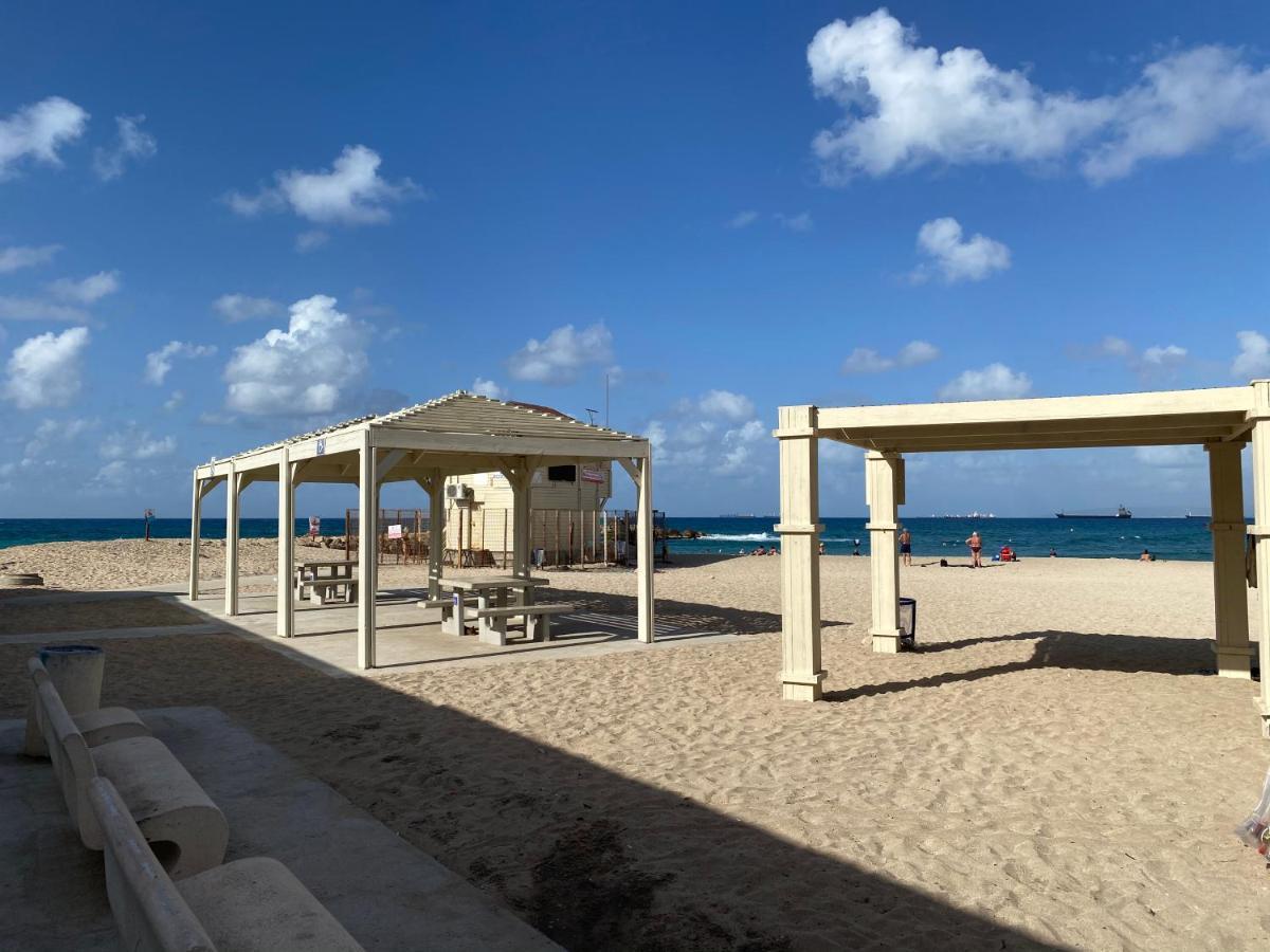 Sea Pearl Apartment Хайфа Екстериор снимка