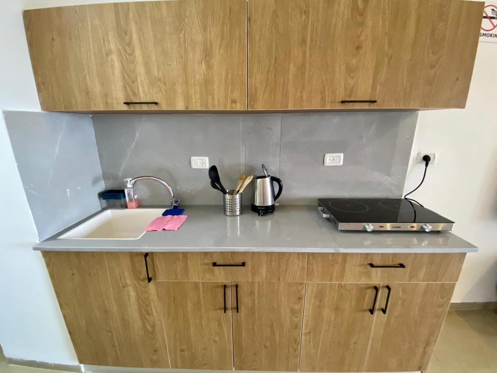 Sea Pearl Apartment Хайфа Екстериор снимка