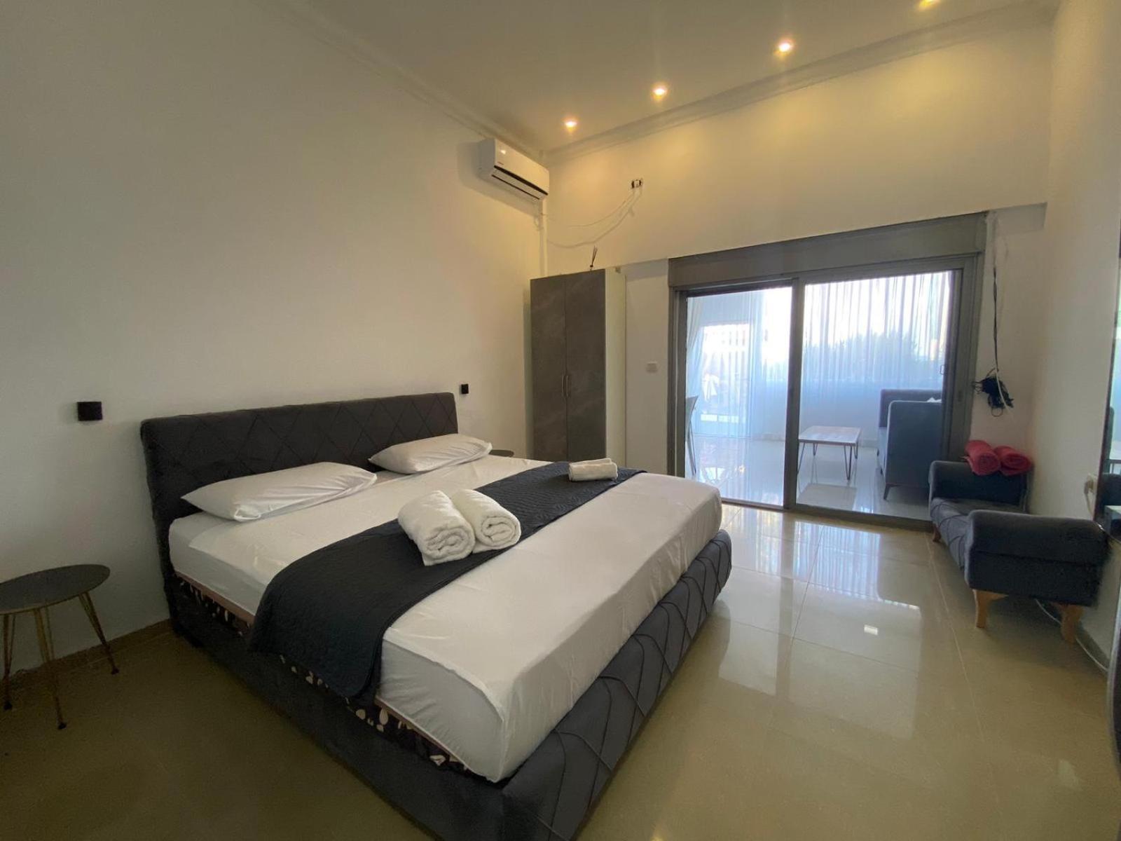 Sea Pearl Apartment Хайфа Екстериор снимка