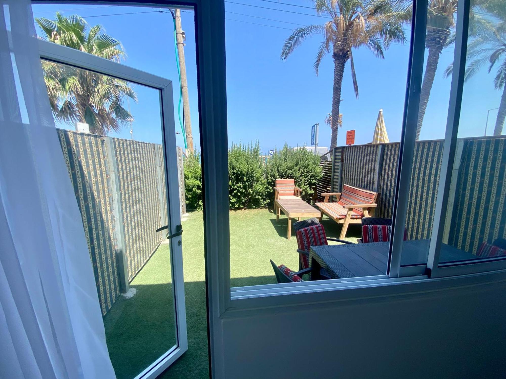 Sea Pearl Apartment Хайфа Екстериор снимка